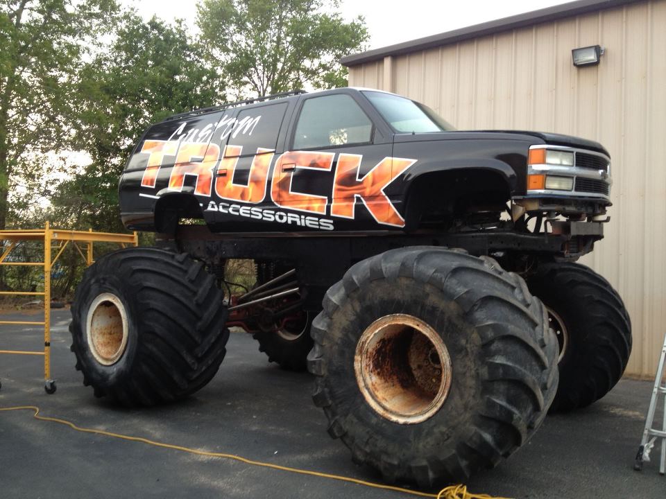 Custom 2024 truck accessories
