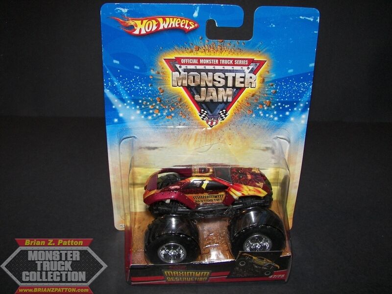 Hot Wheels Monster Trucks Oversized Ironman for Sale in Cross