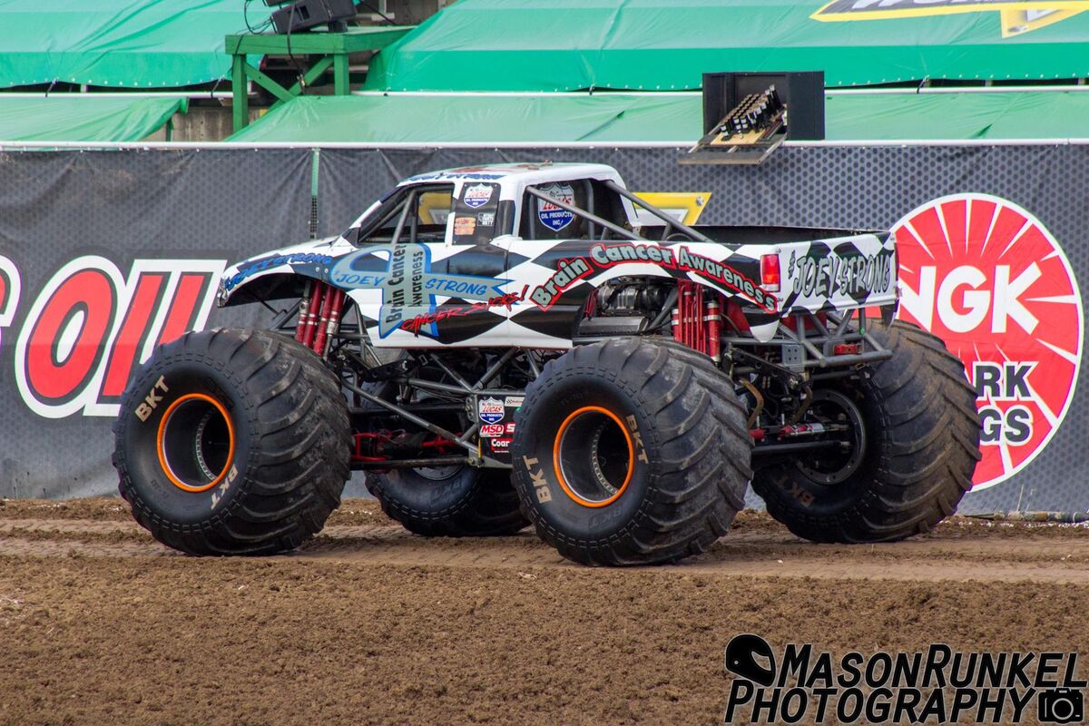 Kamikaze, Monster Trucks Wiki