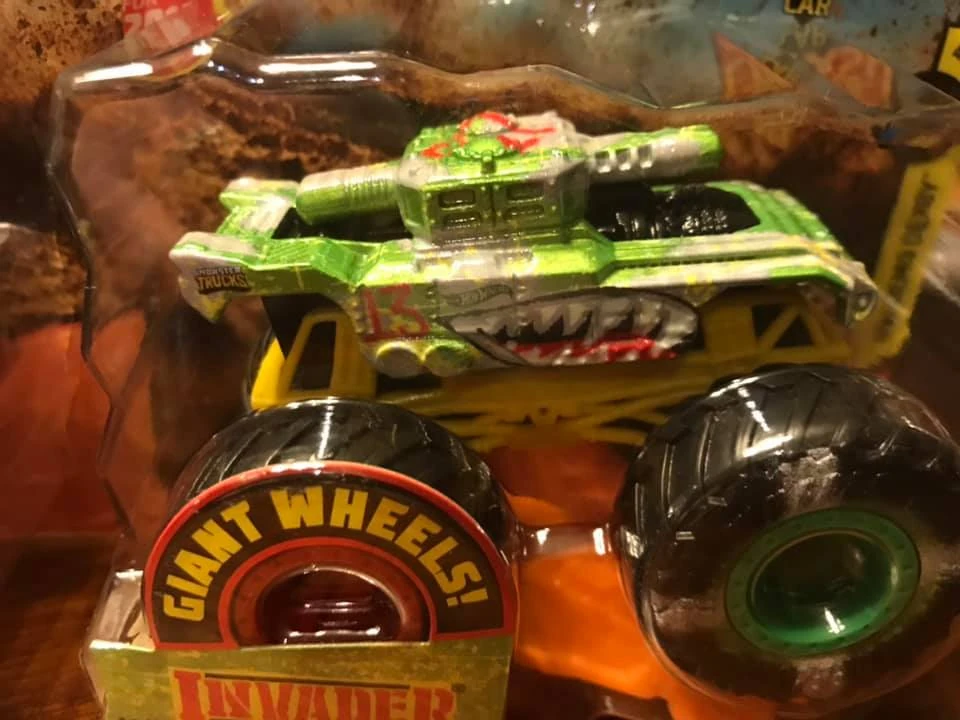 Invader (HWMT) | Monster Trucks Wiki | Fandom