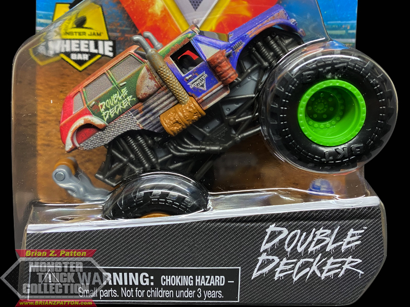 Amazon.com: Monster Jam, Official Salvager Vs. Double Decker