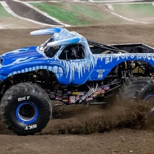 el toro loco ice toy