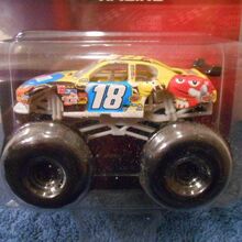 kyle busch diecast truck