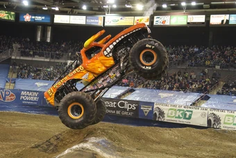el toro loco monster truck toy