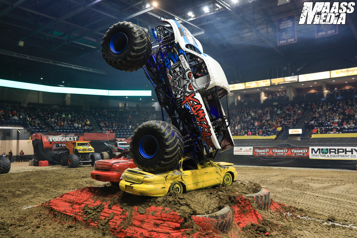 Dirt Crew, Monster Trucks Wiki