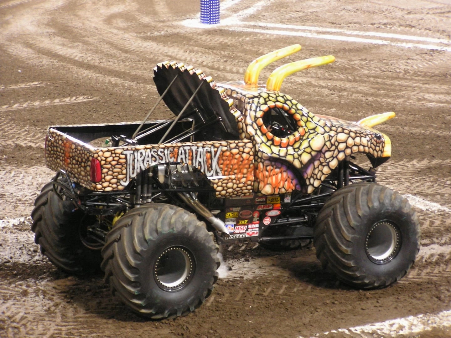 Jurassic Attack Monster Jam Truck