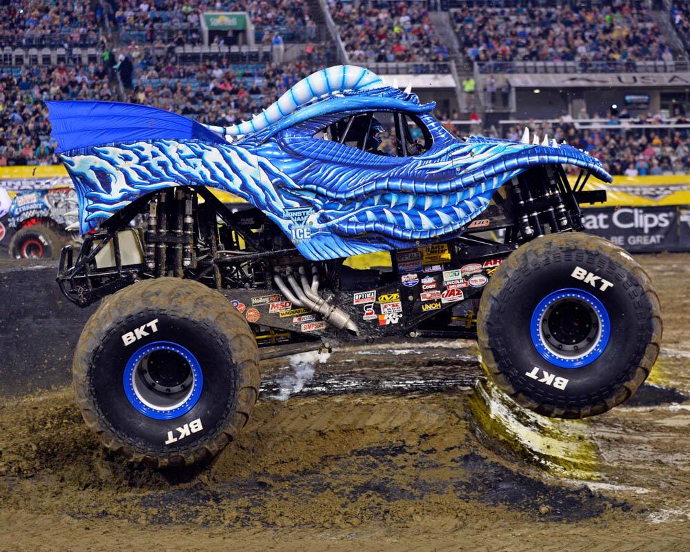 Dragon Monster Jam Truck