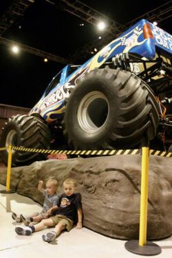 Monster truck - Wikipedia