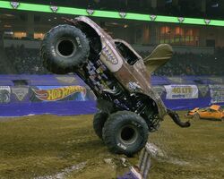 Monster Mutt Junkyard Dog | Monster Trucks Wiki | Fandom