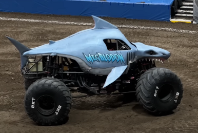 Velociraptor (Team Throttle), Monster Trucks Wiki