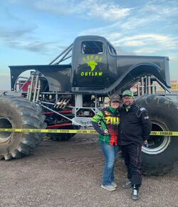 Hylite Real Entertainment Monster Trucks