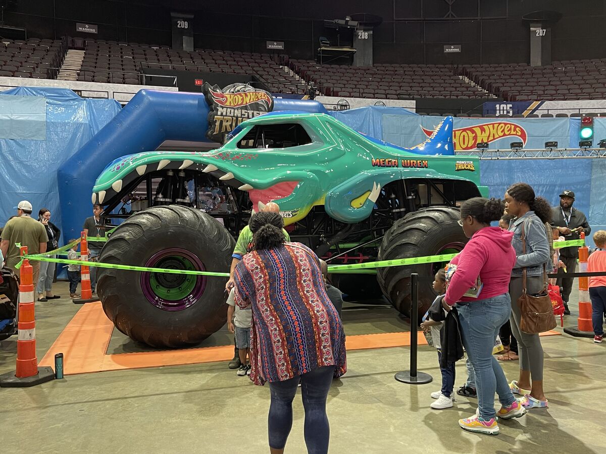 Mega-Wrex, Monster Trucks Wiki