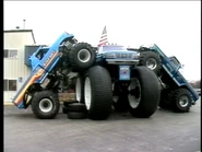 VS--BIGFOOT25thAnniversaryCollection2000BIGFOOT4X4FreeDownloadBorrowandStreamingInternetArchive-53’32” .jpg (217 KB)