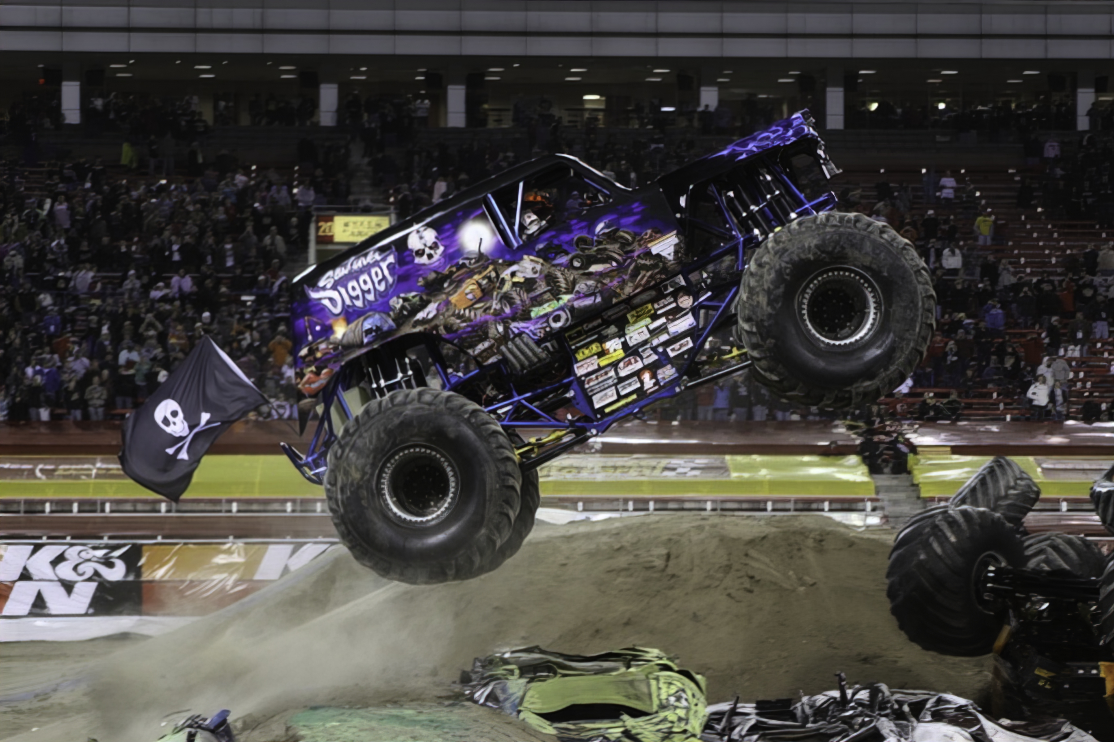 Monster Jam trucks will jump and flip in Orlando this weekend