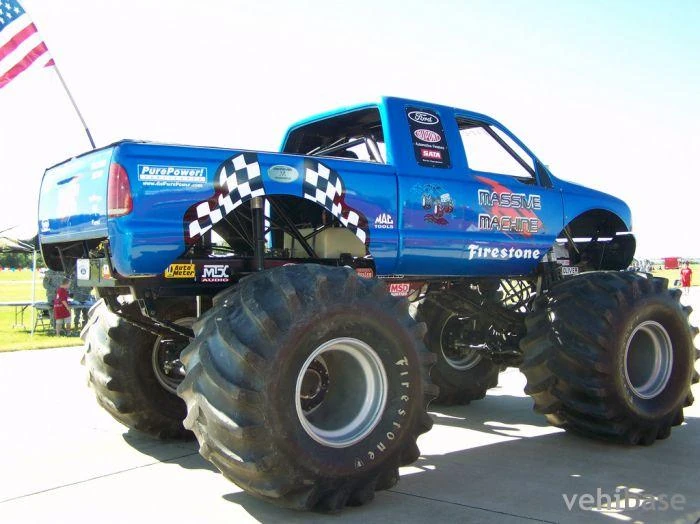 monster truck machine