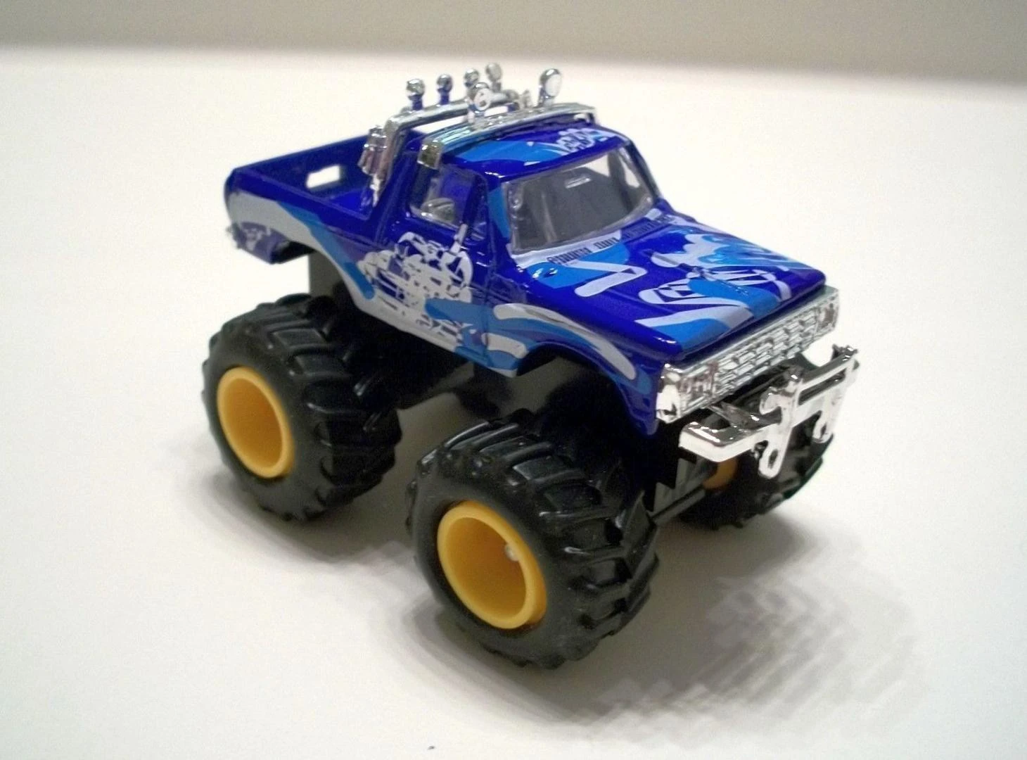 toy bronco trucks