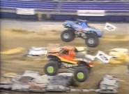 Eric Meagher in Bigfoot 15 vs. Lonny Childress in Bigfoot 10 with the Snake Bite body.