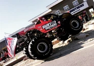 35366239 10156433703976873 3353622782406557696 n.jpg (80 KB)