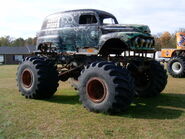 The original Grave Digger 1 on display at Digger's Dungeon