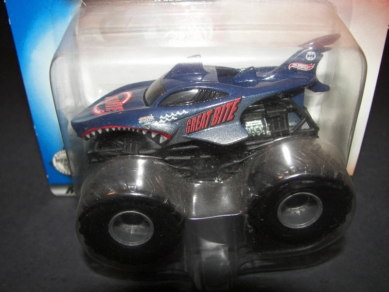 shark shock monster truck
