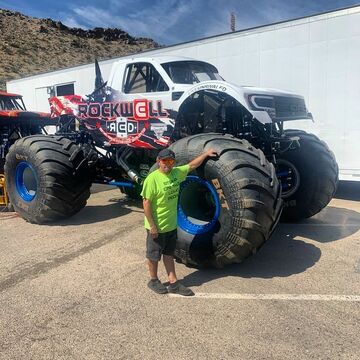 Kamikaze, Monster Trucks Wiki