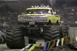 Showtime monster truck: Michigan man re-creates one of the coolest