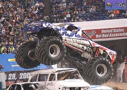 The History of Monster Trucks - Force1RC