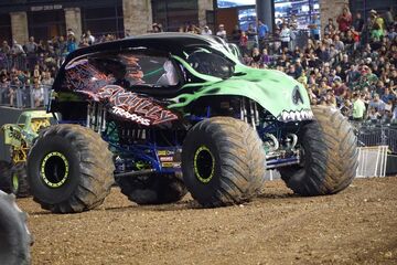 Traxxas skully green on sale