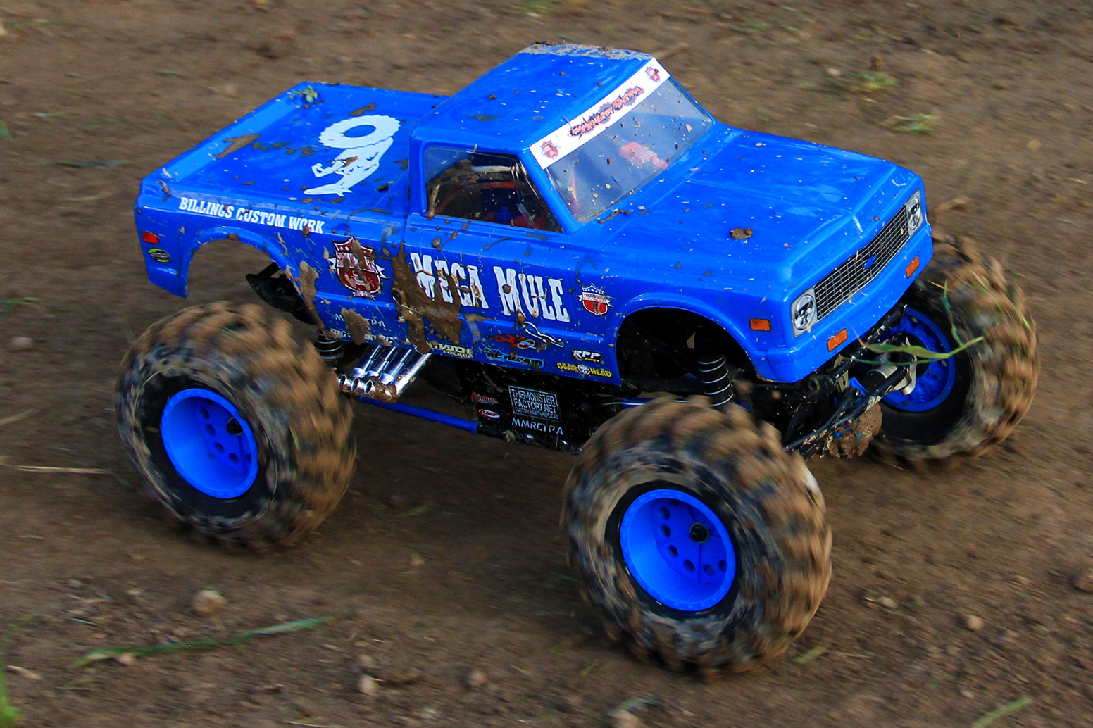 rc mega mud truck