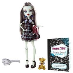 Monster High Boneca Básica Draculaura em Promoção na Americanas