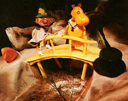 1959mum2.jpg (58 KB) Moomintroll and Snufkin find the Hat