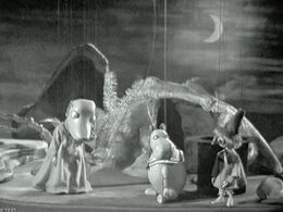 Die muminfamilie 06.jpg (165 KB) The Hemulen, Moomintroll and Snufkin