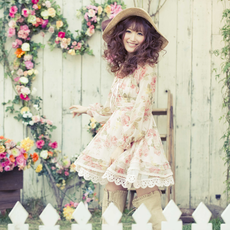 What sets the substyle apart from these other established gyaru styles is s...