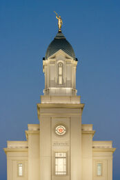 Cedarcitytemple2.jpg