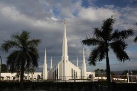 ManilaTemple1