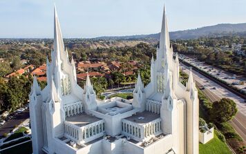 Sandiegotemple3