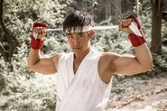 Mike Moh como Ryu en el roll de Street Fighter Assassin's Fist (2014)