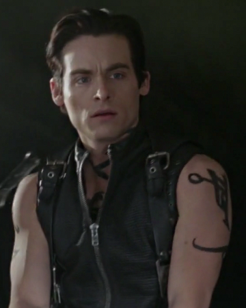 Alec Lightwood The Shadowhunters Wiki Fandom
