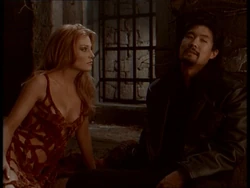 Omegis era la amante de Shang Tsung.