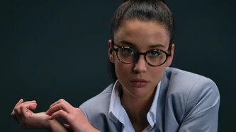 Triana Marín (74 KB) Triana