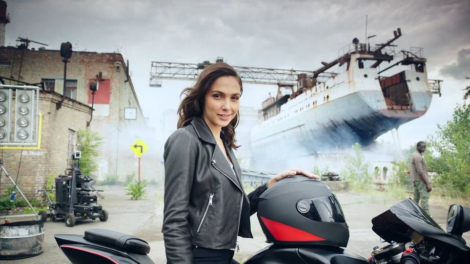 Actress Gal Gadot on riding motorcycle | MotorcycleWomenWorld Wiki | Fandom