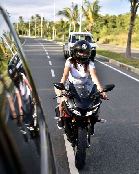 A beautiful Pinay lady rider from Bohol MotorcycleWomenWorld Wiki Fandom