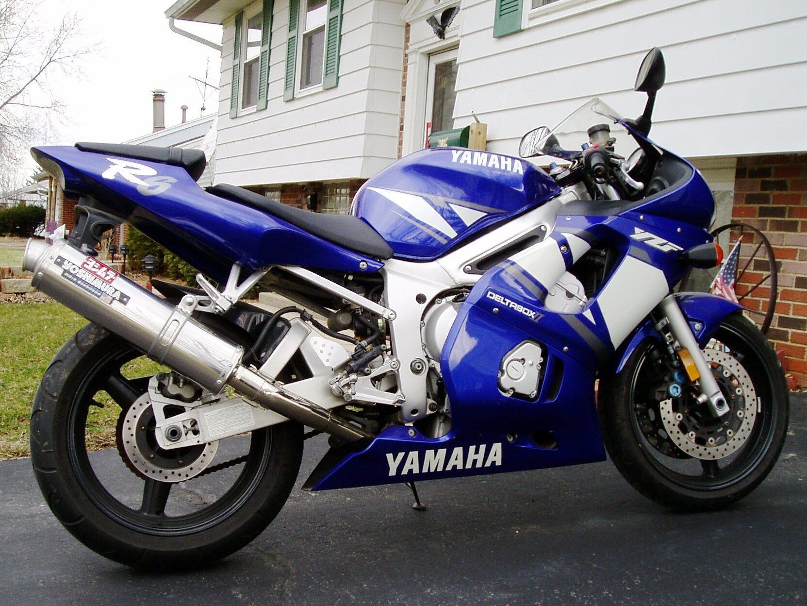 Ямаха 2001 года. Ямаха спорт до 700к. Yamaha спорт турист 600. Мотоцикл Ямаха спорт инвентарь. Вираж, мотоцикл, Ямаха.