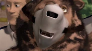 Over the Hedge Vincent.jpg (192 KB)