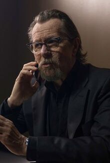 Gary-Oldman-The-Hitmans-Bodyguard.jpg