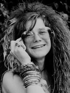 Galeteria Metrópolis - Não tem como falar de rock feminino sem falar da  rainha Janis Joplin. Uma das vozes mais emblemáticas da música internacional.  A cantora nasceu em 1943 em Port Arthur.