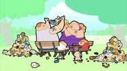 Bruiser-Family-Messy-Picnic.jpg (206 KB)
