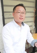 Hong Jin-wook.jpg (39 KB) Hong Jin-wook is born