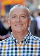 Simon Greenall was born on this date