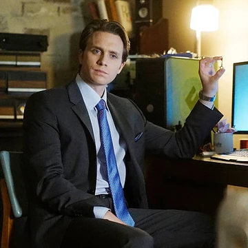 Tyrell Wellick Mr Robot Wiki Fandom Elliot hacks a nearby cellphone tower for zhang's data and the deus group is robbed and. tyrell wellick mr robot wiki fandom